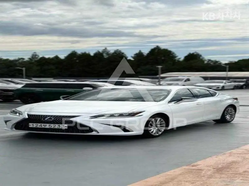 2021 Lexus ES