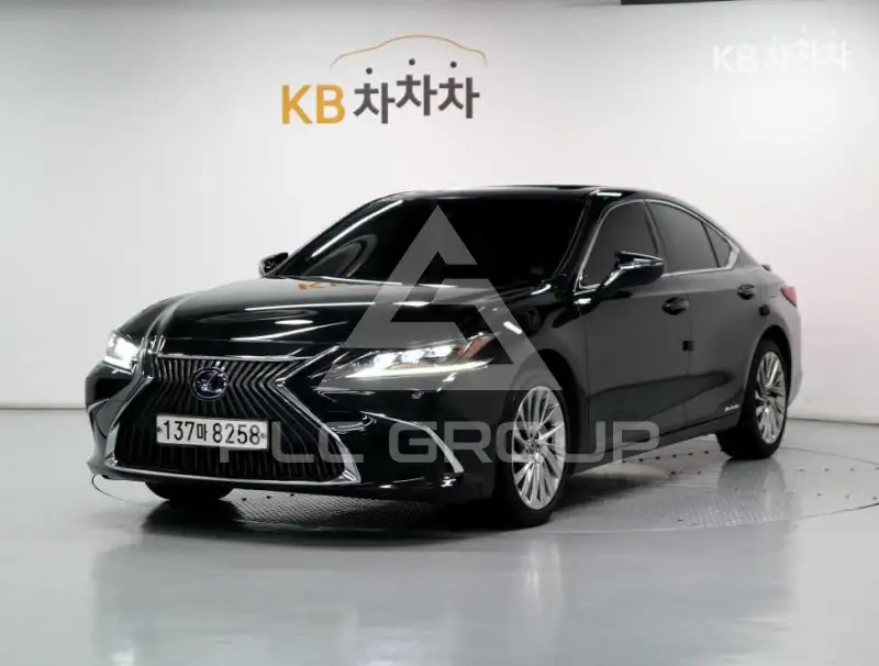 2021 Lexus ES