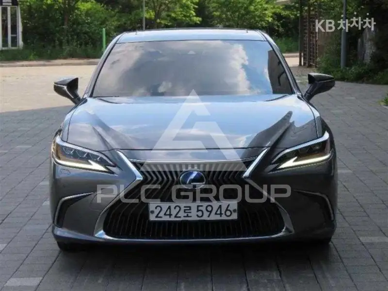 2021 Lexus ES