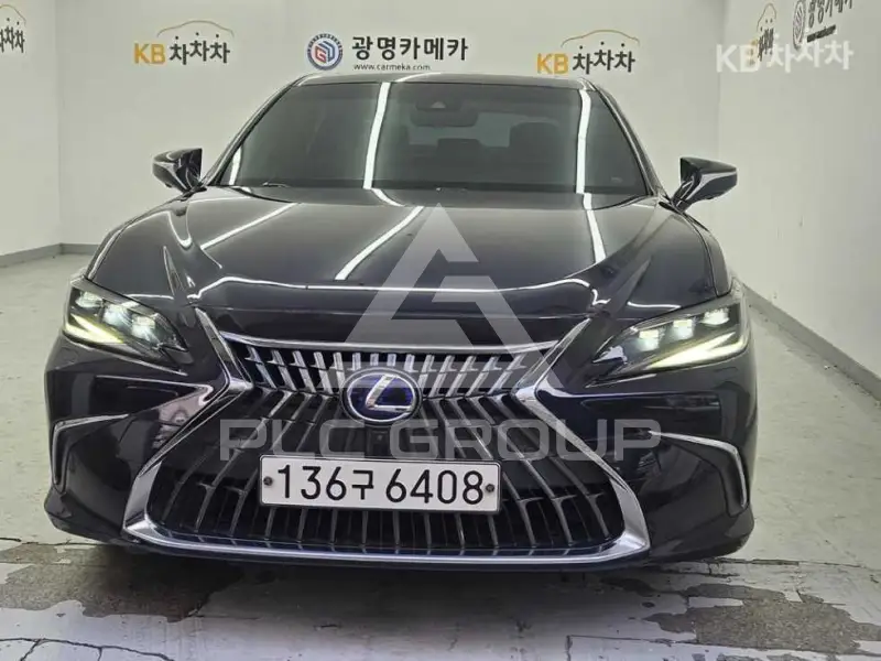 2021 Lexus ES
