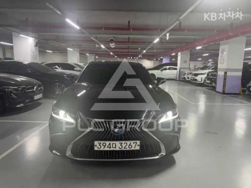 2021 Lexus ES