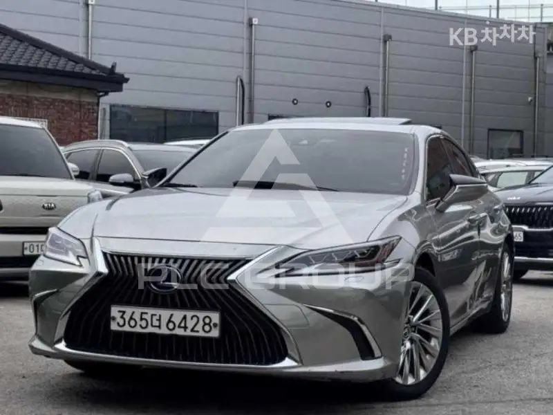 2021 Lexus ES