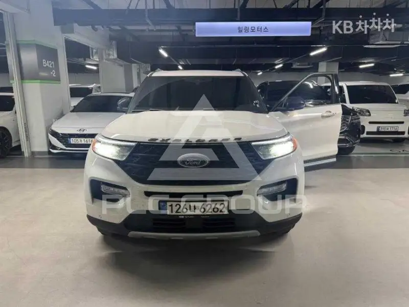 2021 Ford Explorer