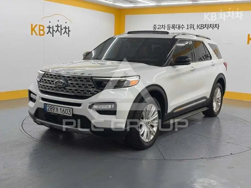 2021 Ford Explorer