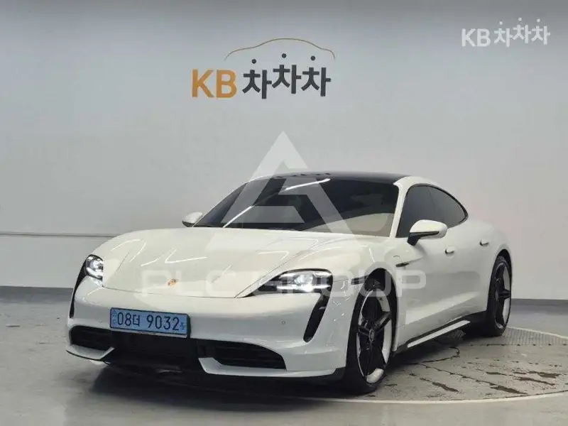 2021 Porsche Taycan
