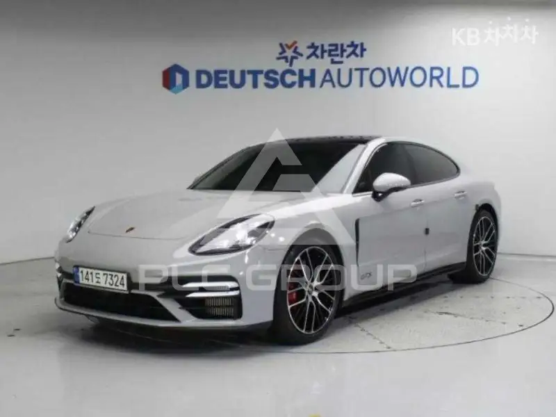 2021 Porsche Panamera