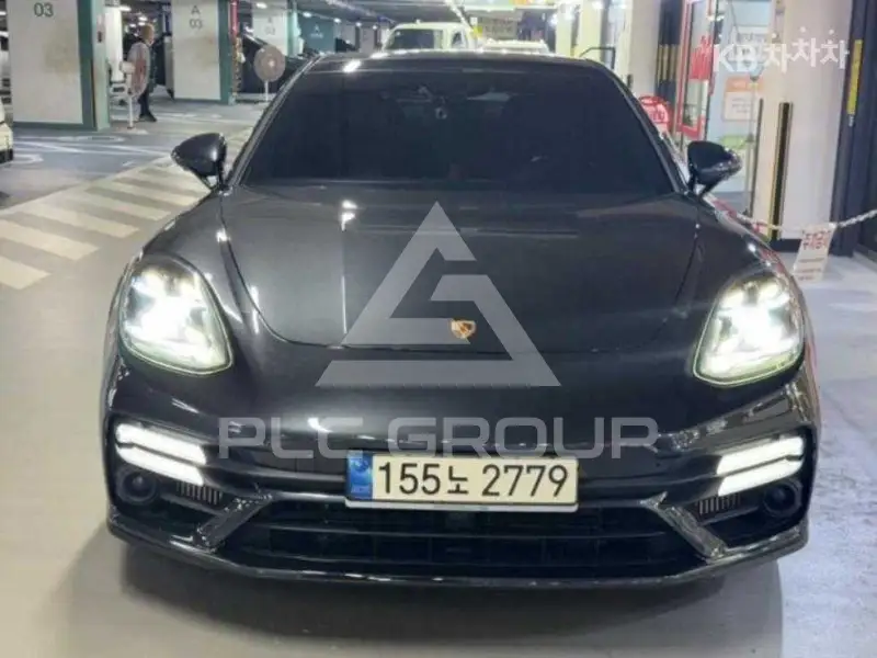 2021 Porsche Panamera
