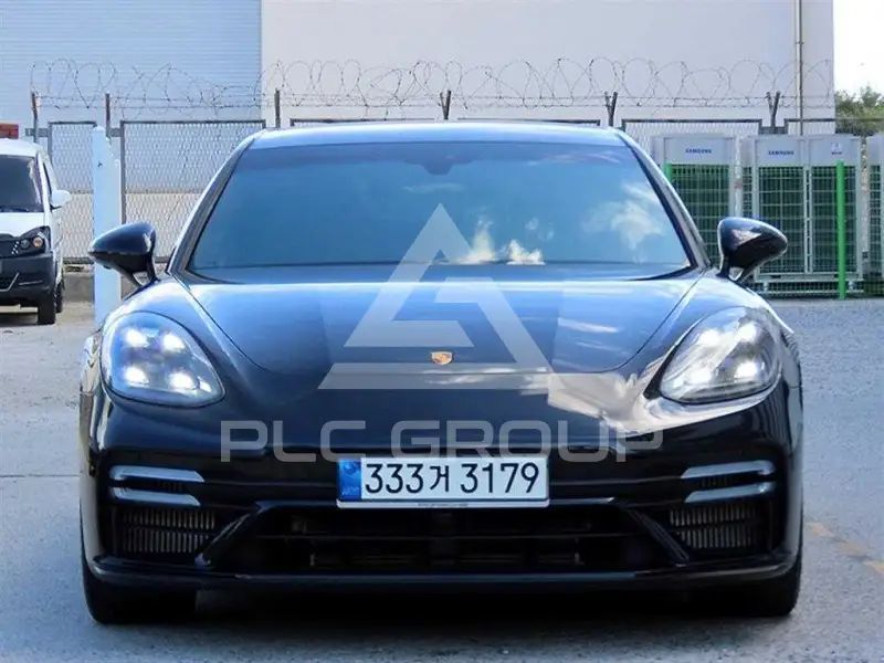 2021 Porsche Panamera