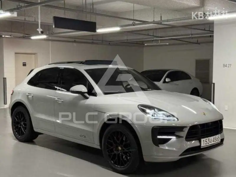 2021 Porsche Macan