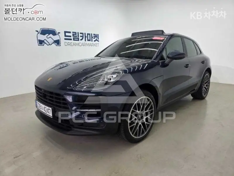 2021 Porsche Macan