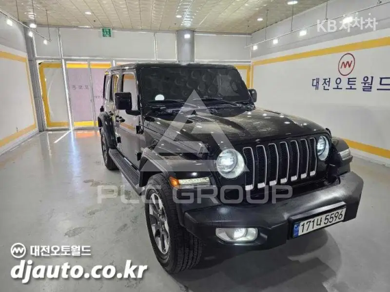 2021 Jeep WRANGLER
