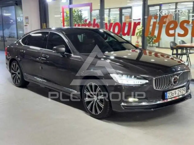 2021 Volvo S90