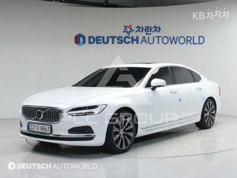 2021 Volvo S90