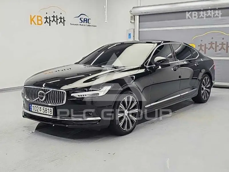 2021 Volvo S90