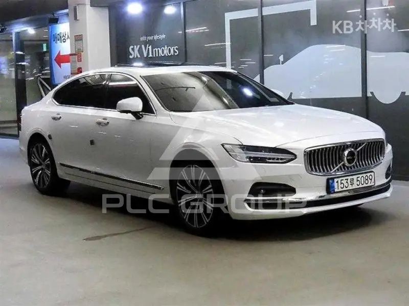 2021 Volvo S90