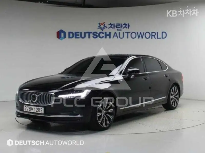 2021 Volvo S90