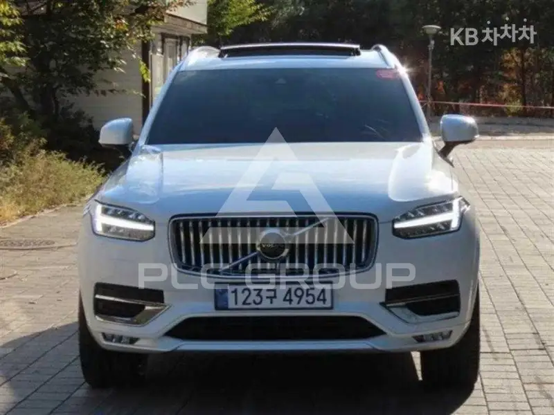 2021 Volvo XC90
