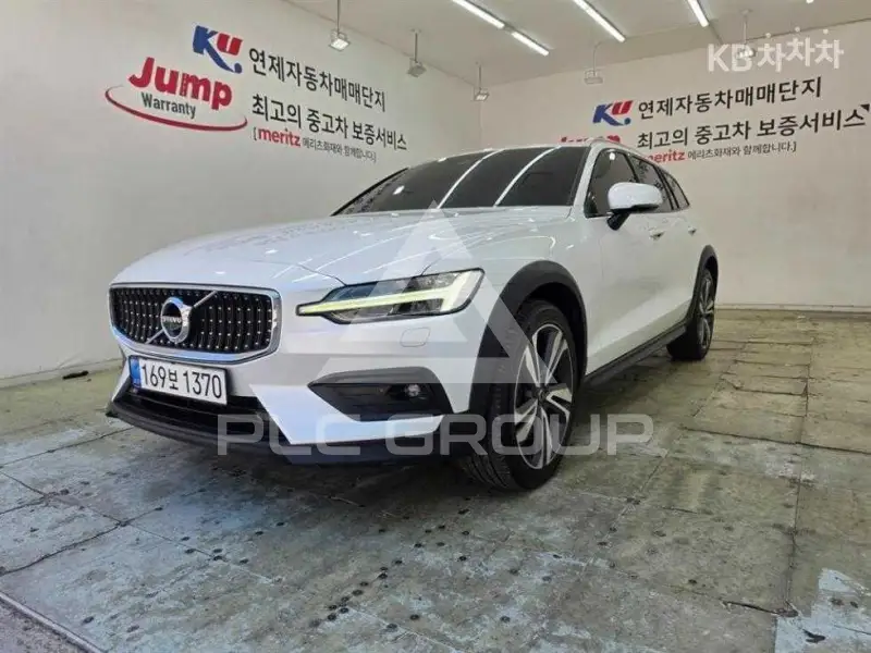 2021 Volvo V60