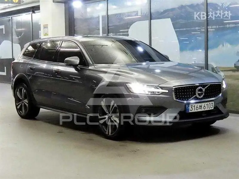 2021 Volvo V60