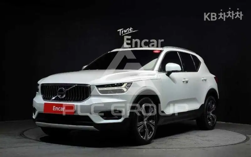 2021 Volvo XC40