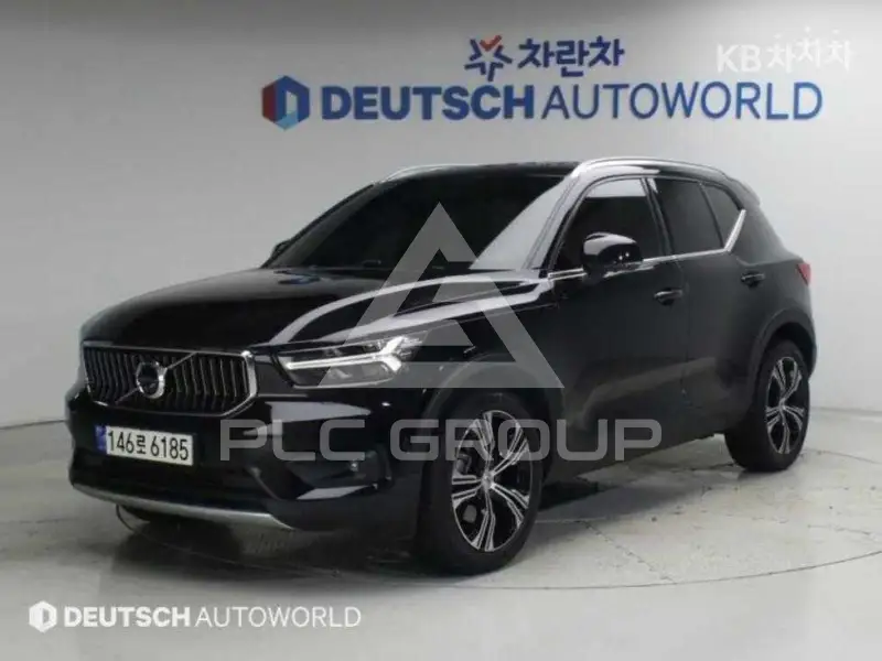 2021 Volvo XC40