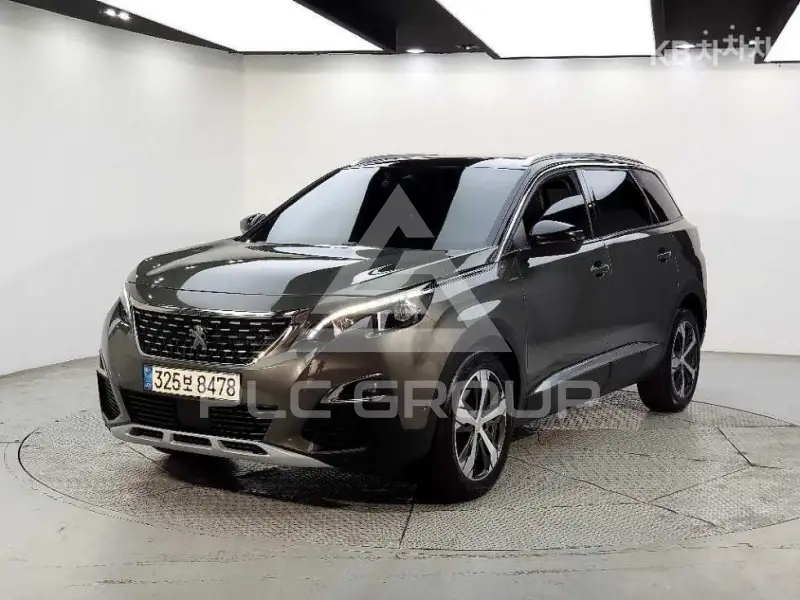 2021 Peugeot 5008