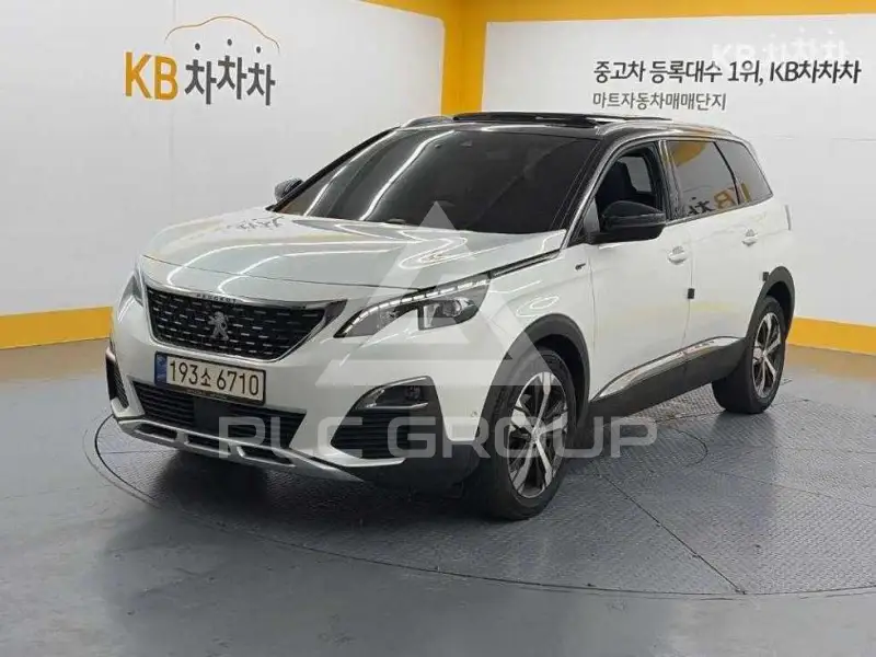 2021 Peugeot 5008