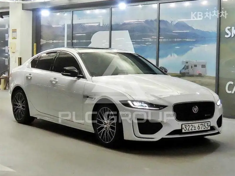 2021 Jaguar XE