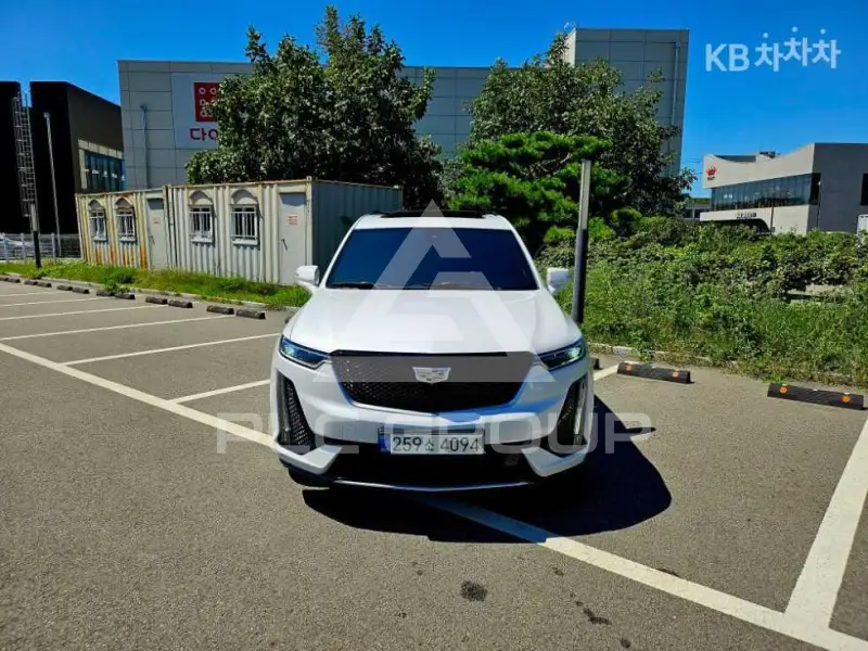 2021 Cadillac XT6