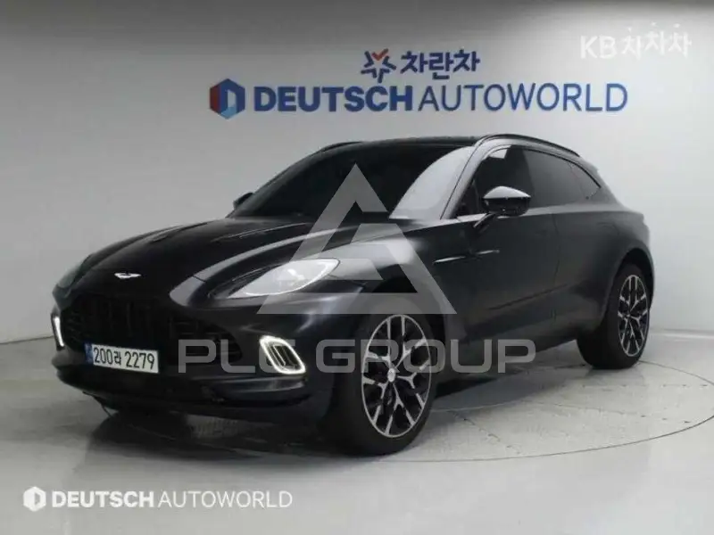 2021 Aston Martin DBX