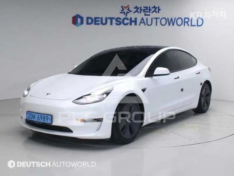 2021 Tesla MODEL 3