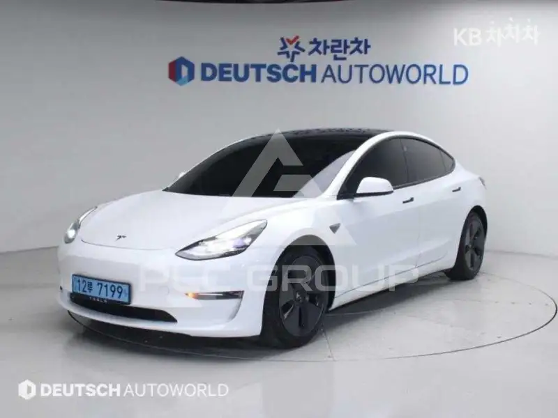 2021 Tesla MODEL 3