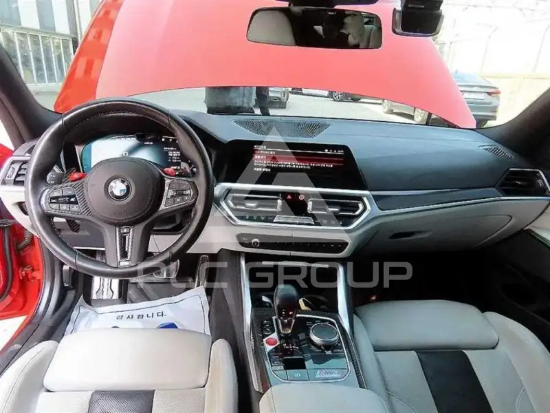 2022 BMW M1