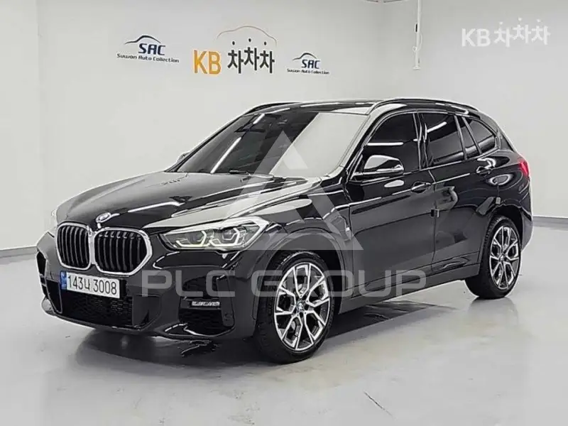 2022 BMW X1