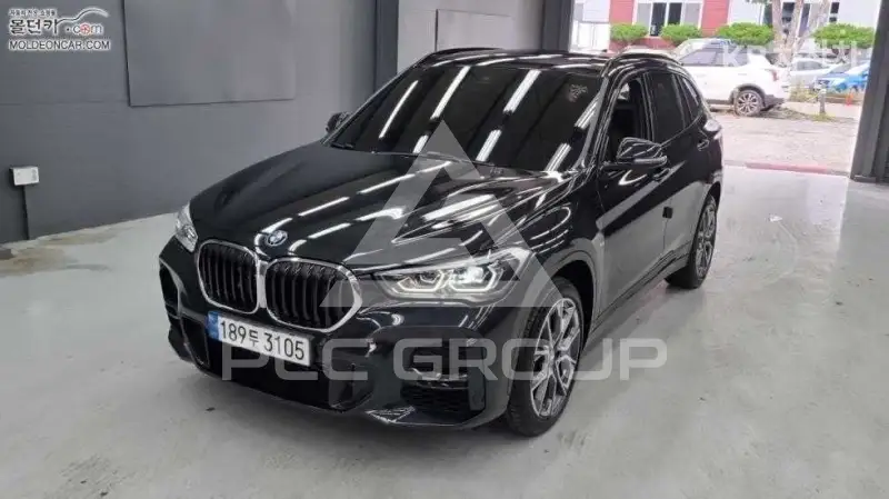 2022 BMW X1