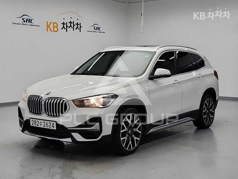 2022 BMW X1