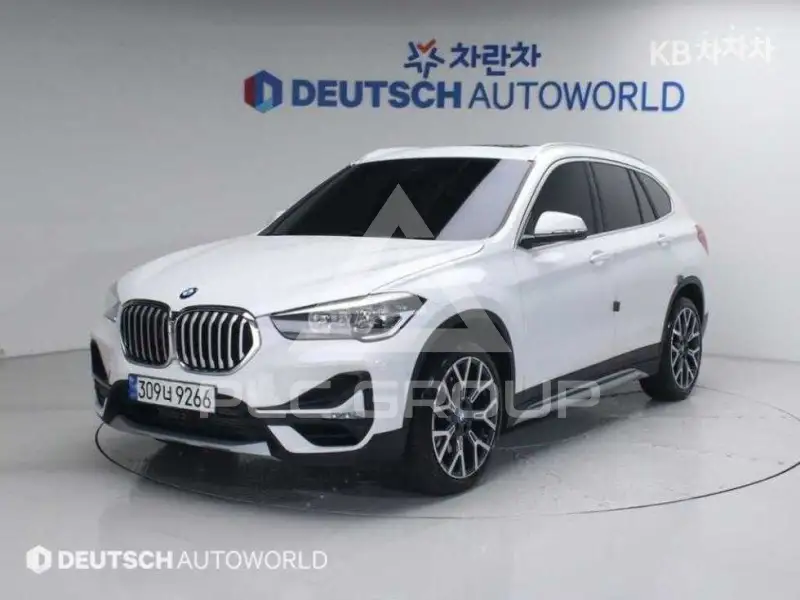 2022 BMW X1