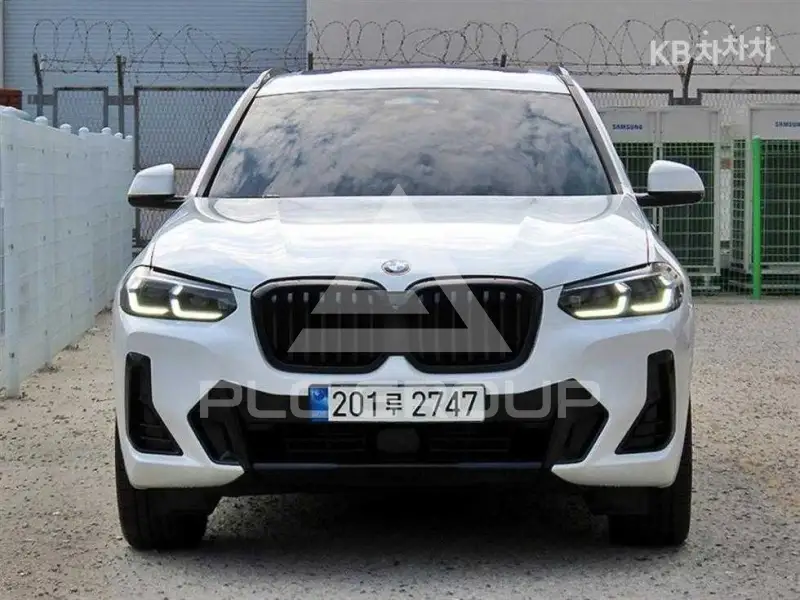 2022 BMW X3