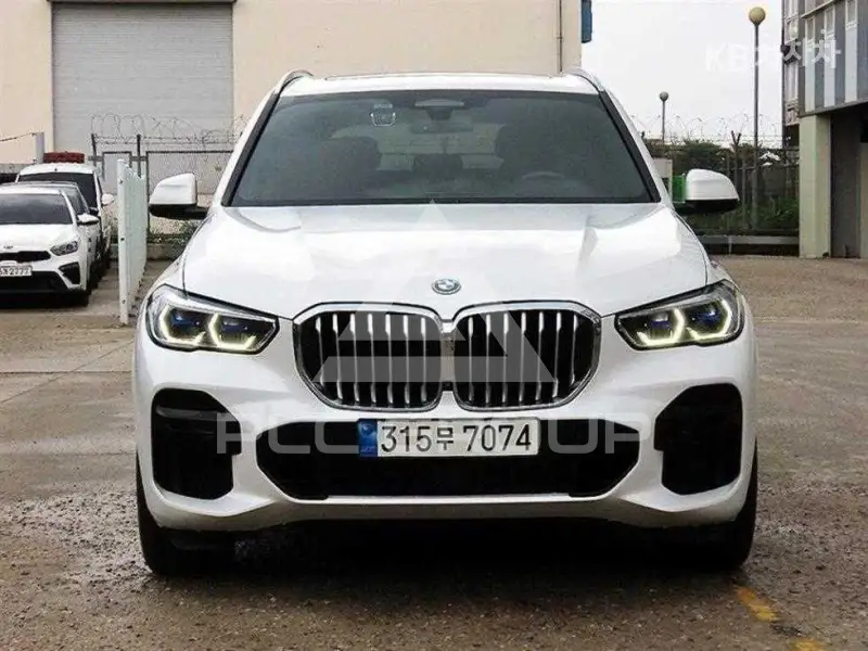 2022 BMW X5