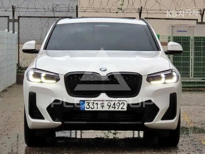 2022 BMW X4