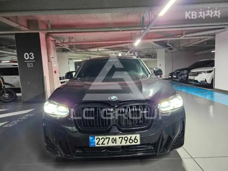 2022 BMW X4