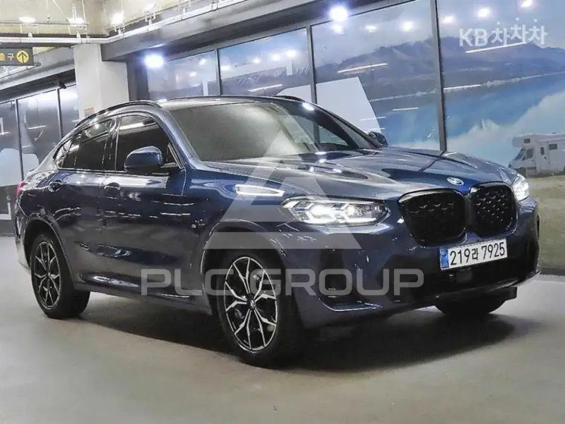 2022 BMW X4