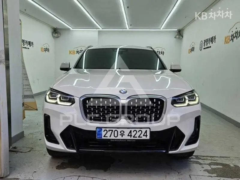 2022 BMW X4