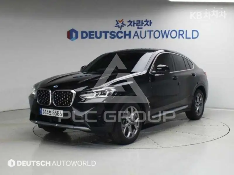 2022 BMW X4