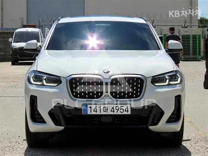 2022 BMW X4