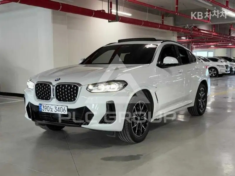 2022 BMW X4