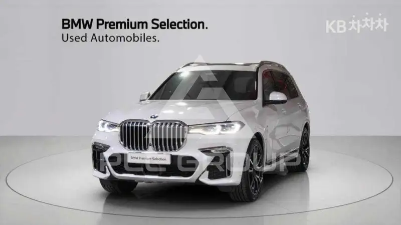 2022 BMW X7