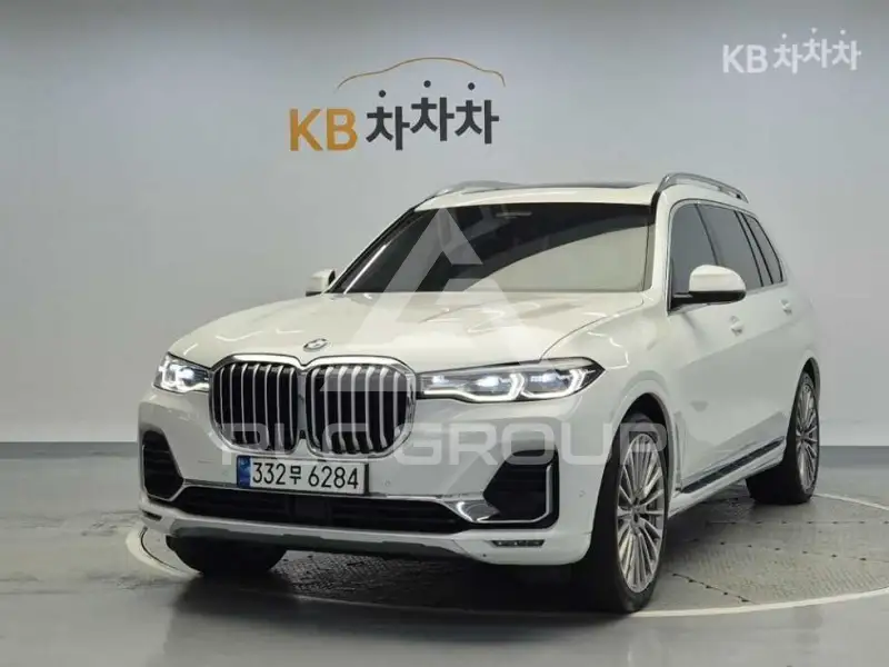 2022 BMW X7