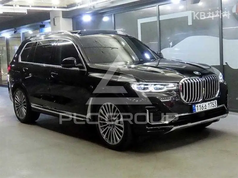 2022 BMW X7