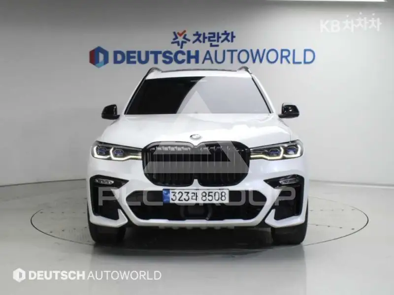 2022 BMW X7